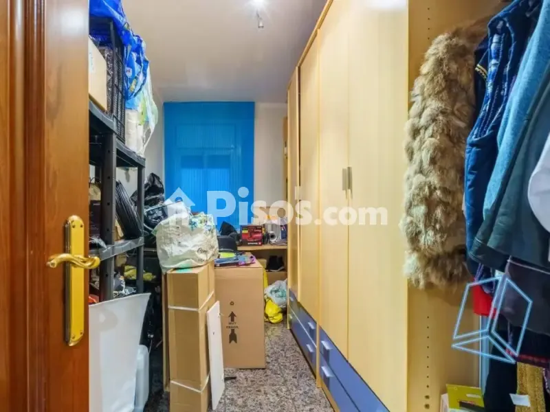 Toad - Ground Floor Flat with Balcony in Gavà