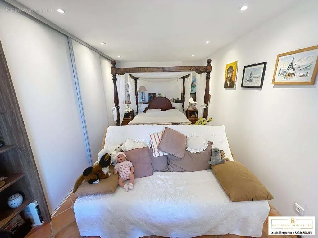 Chambres - Maison de Caractère avec Vue Mer à Spéracèdes