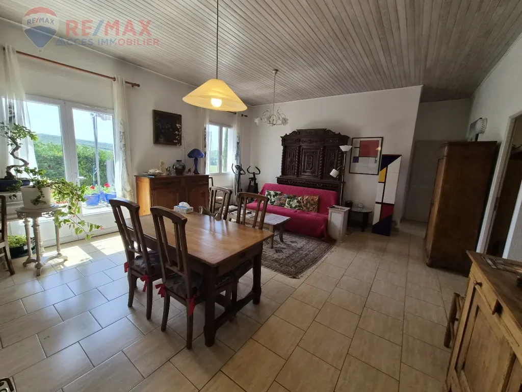 Söögituba - Duplex Villas with Pool in Quiet Village