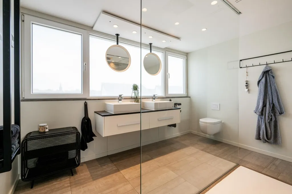 Salles de bain - Corner Detached House with Jacuzzi in Berghem