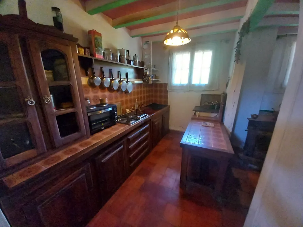 Cuisine - Corps de ferme en pierre avec piscine près de Sarlat