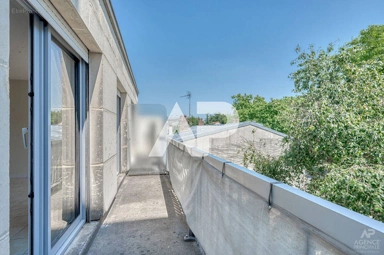 Rõdu - Apartment with Balcony in Rueil-Malmaison Centre