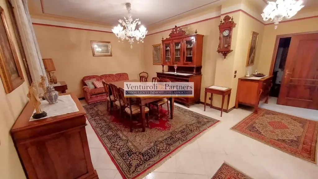 Salle à manger - Liberty Villa with Terraces in Brescia
