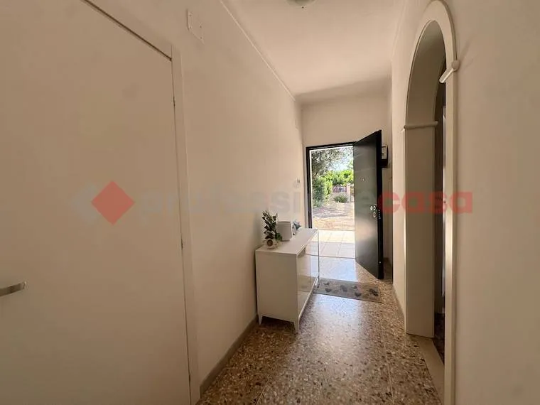 Ingresso - Villa with Private Garden in Pulsano