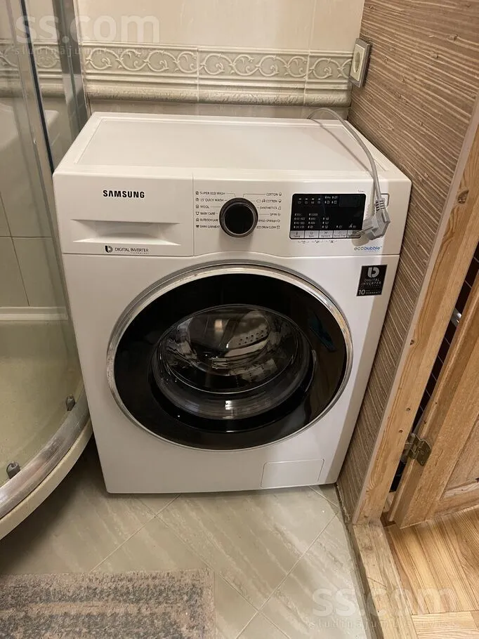 Utility Room - 3-Bedroom Flat with Balcony in Riga