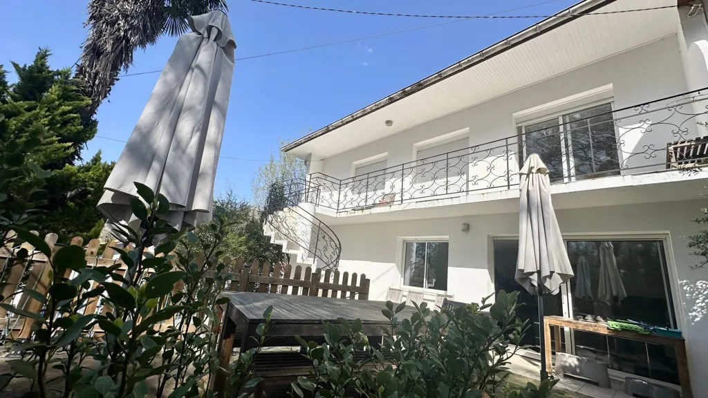 Terrazza - Luxury House with Lake View in Biarritz