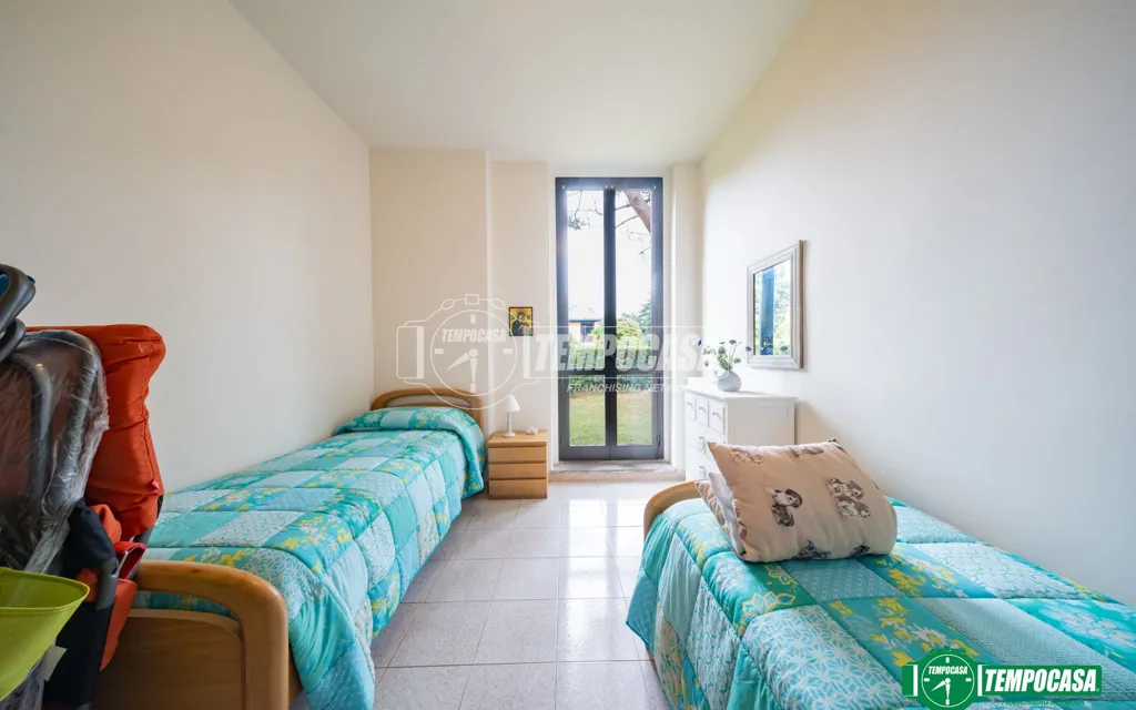 Chambres - Trilocale with Private Garden near Lake Lesa