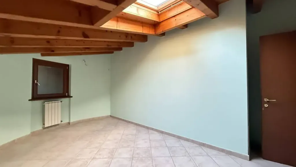 Toad - Rustic-Style Apartment with Panoramic View in Casazza