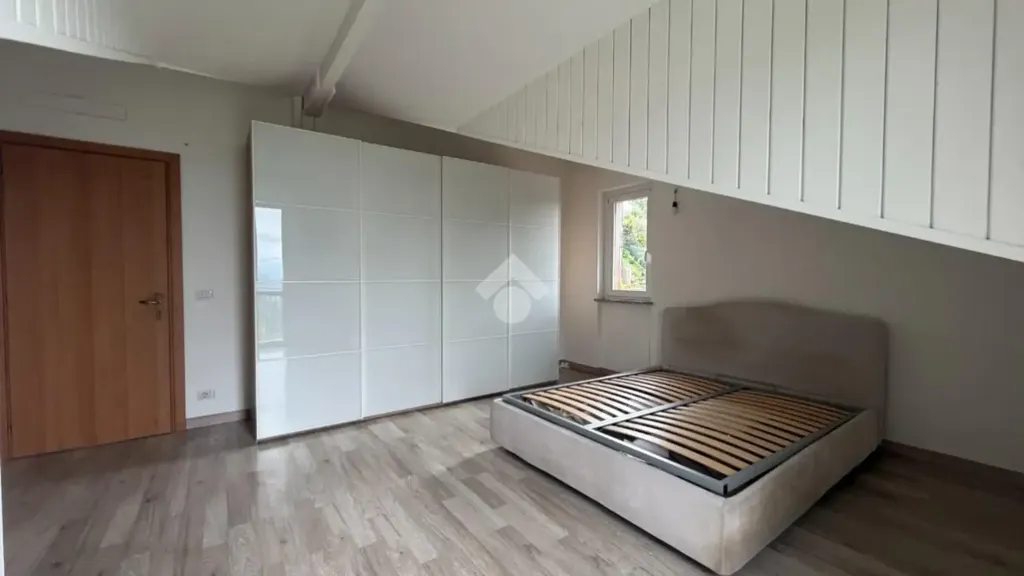 Chambres - Rear-Facing Apartment with Terrace in Castagneto Po