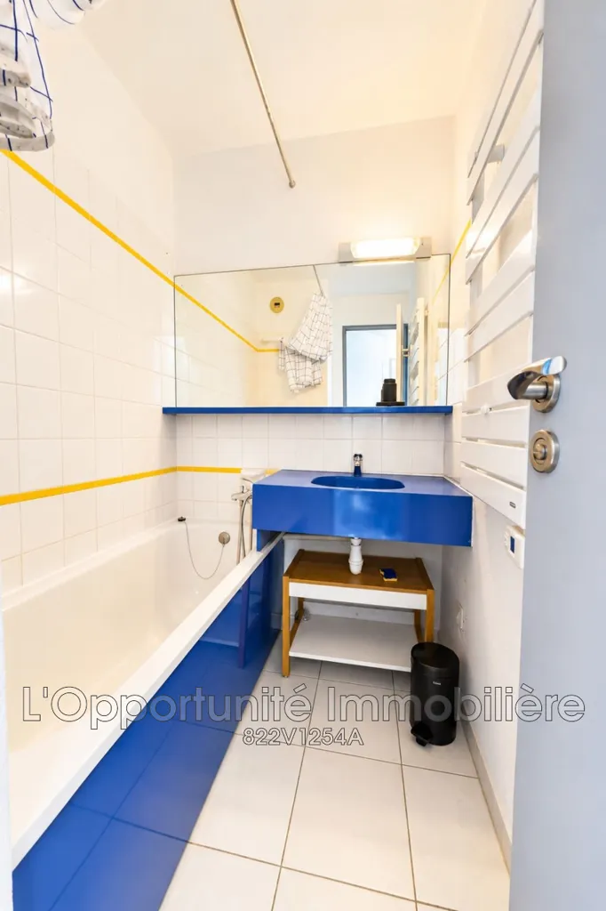 Vannitoad - Apartment with Sea View in Cannes