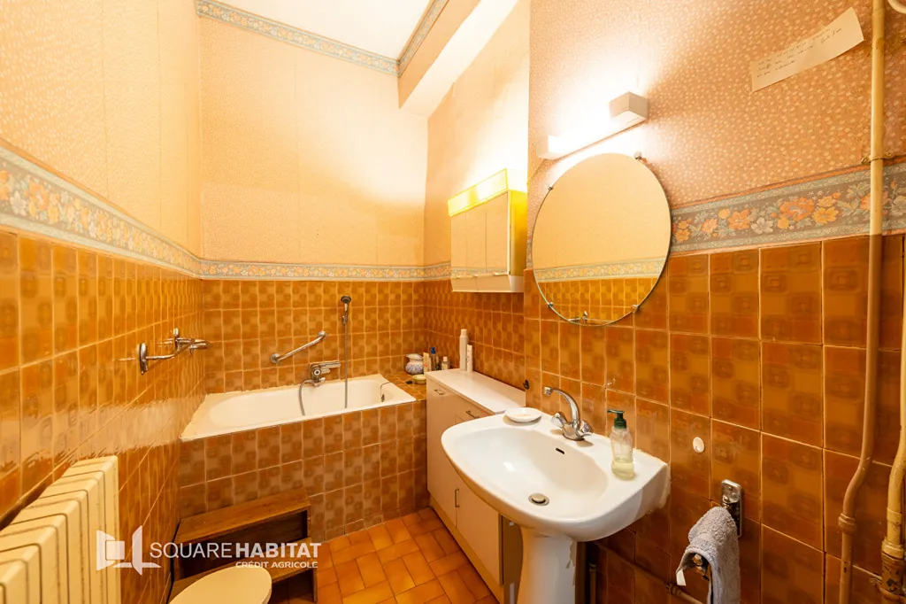 Bathrooms - Character Townhouse with Terrace by Rhône