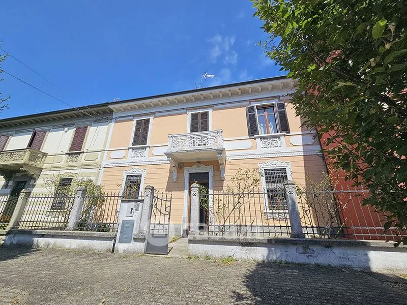 Esterno - Rustic Casale with Garden in Palazzolo Vercellese
