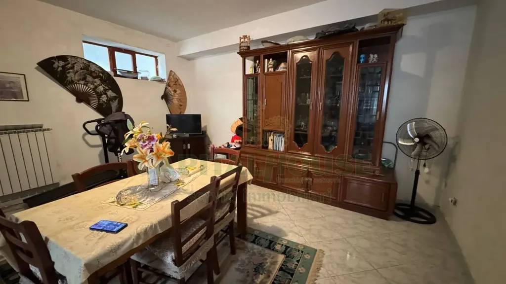Salle à manger - Apartment with Veranda in Sirignano