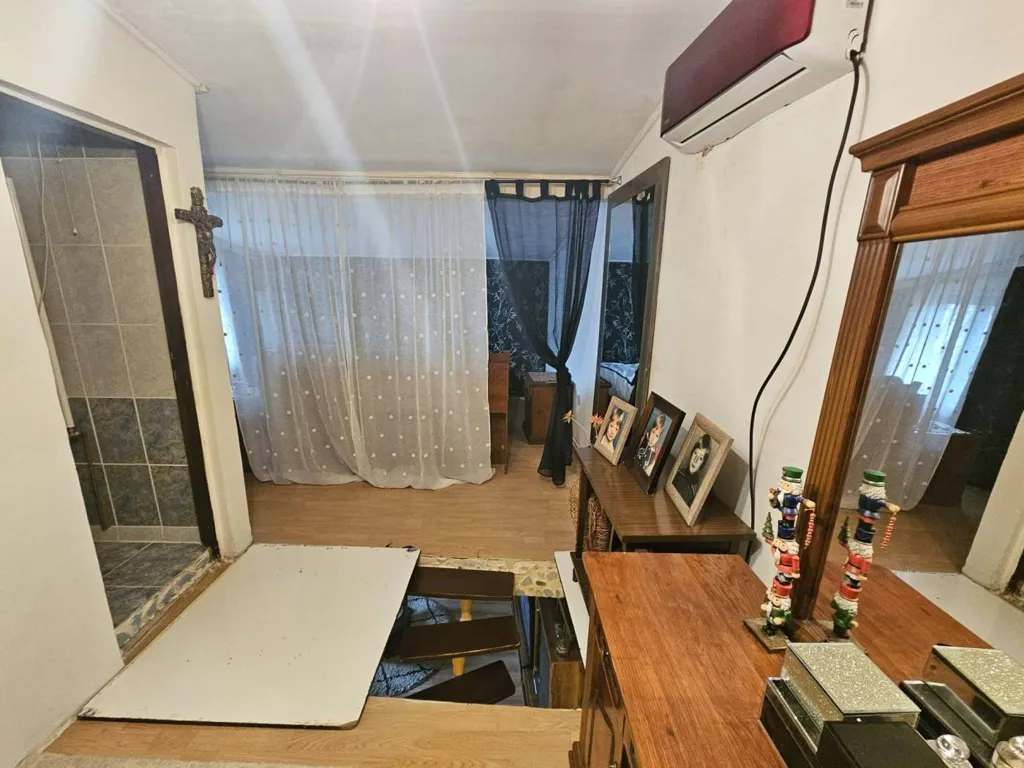 Bedrooms - Two-Bedroom Apartment with Terrace in Stupnik