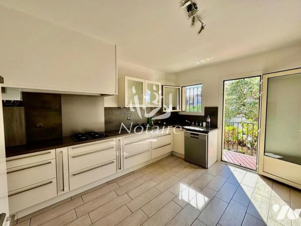 Cucina - 4-Piece Apartment with Balcony in Perpignan