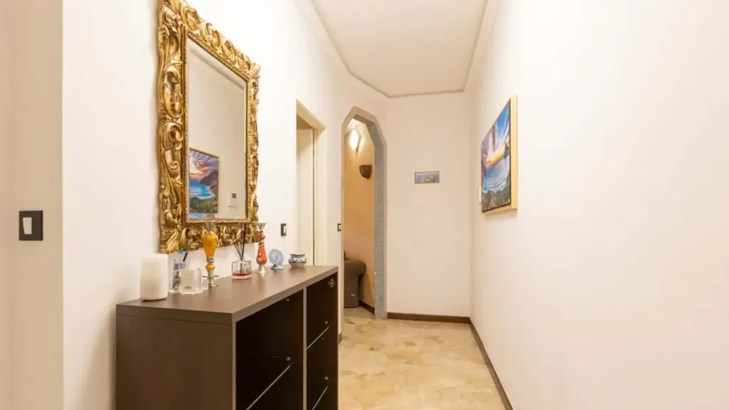 Esik - 1-Bedroom Apartment in Central Milan