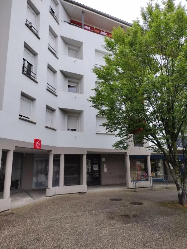 Exterior - T2 with Balcony in Blagnac