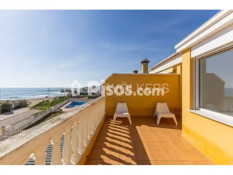 Rõdu - Seafront Terraced House in Cullera