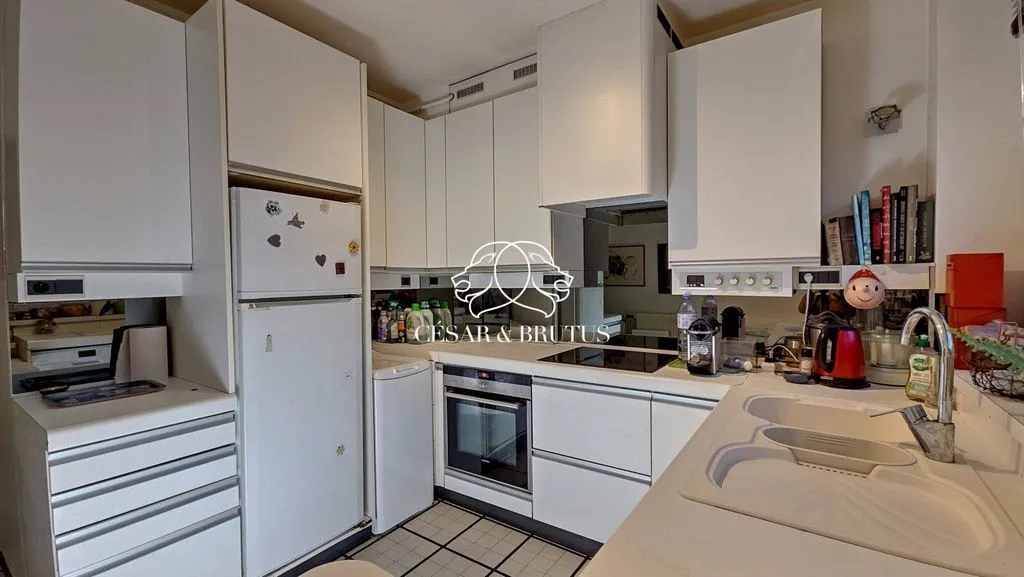 Köök - Luxury Apartment with Balcony in Lyon's 6th Arrondissement