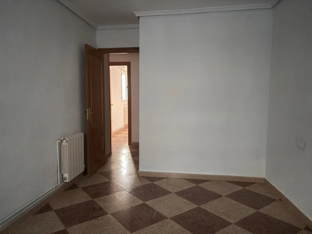 Pièces - Bright Apartment with Garage in Bembibre