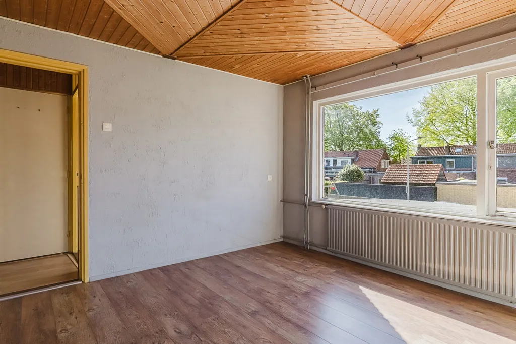 Rooms - Twin-Storey House with Garage in Zundert