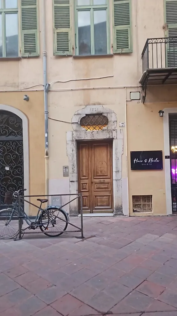 Exterior - Apartment with Water View in Nice