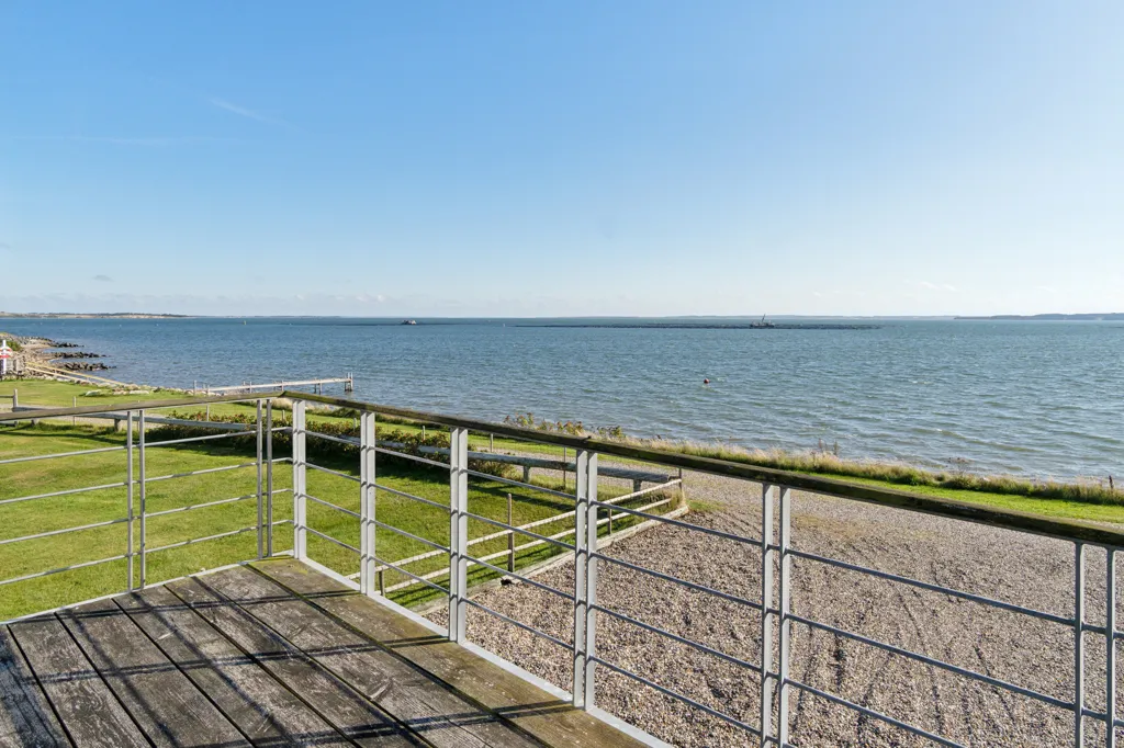 Terrasse - Modern Villa with Water Views in Oddesund