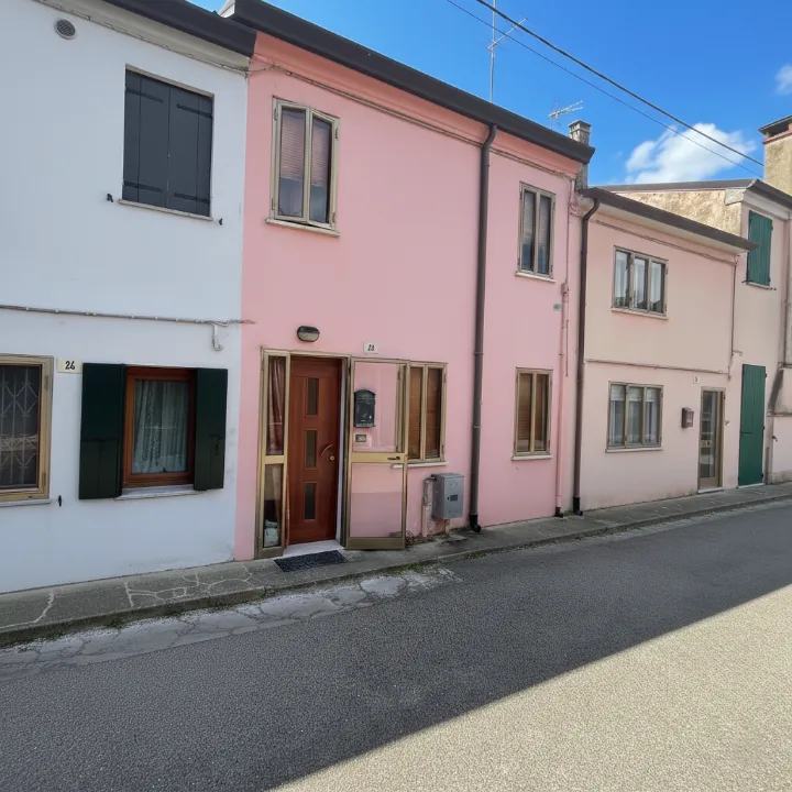 Esterno - Rustic House with Private Garden in Papozze