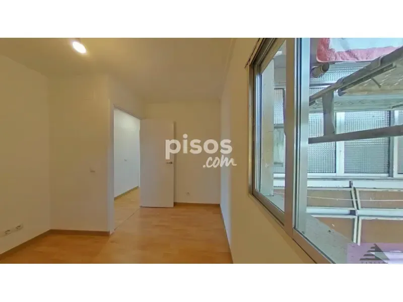 Pièces - Fully Renovated Flat with Metro Access in Fuenlabrada