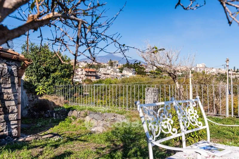 Garden - Rustic Cottage with Sea View in Acireale