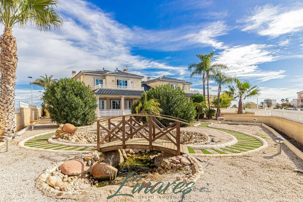 Aed - Luxury Villa with Sea View in La Manga del Mar Menor