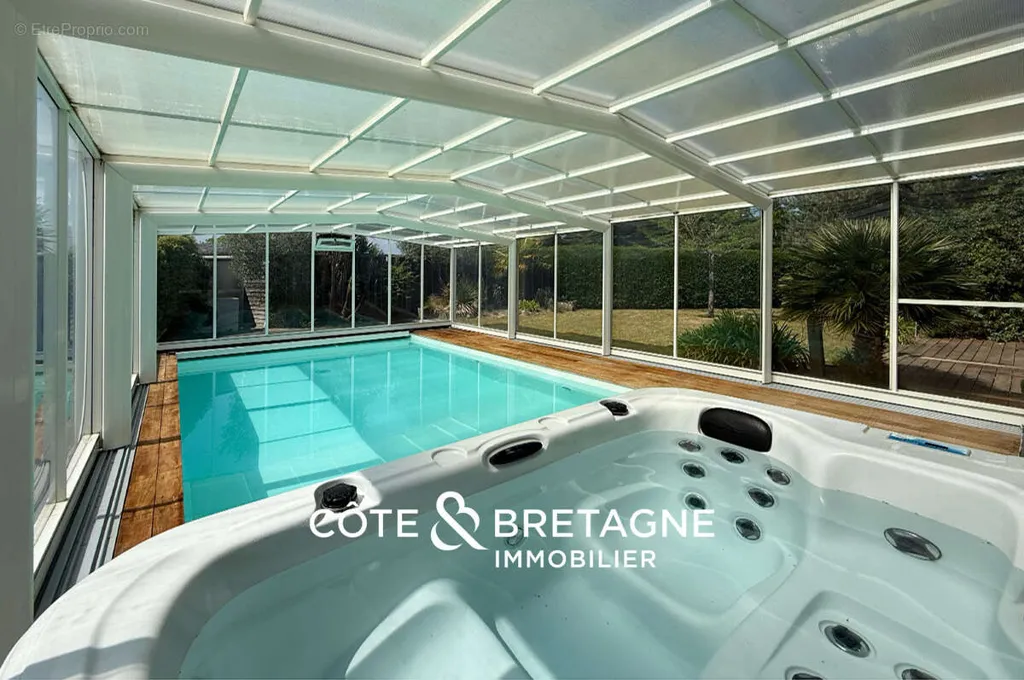 pool_area