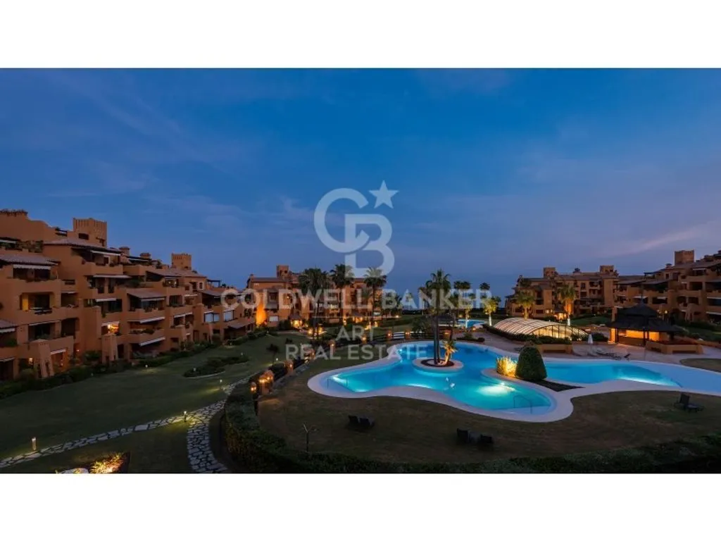 Bassein - Luxury Apartment with Sea View in Estepona