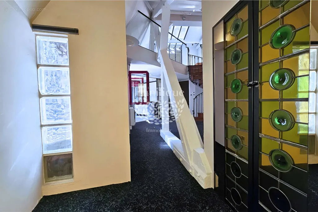 Entrée - Maison Triplex en Centre-Ville à Annecy