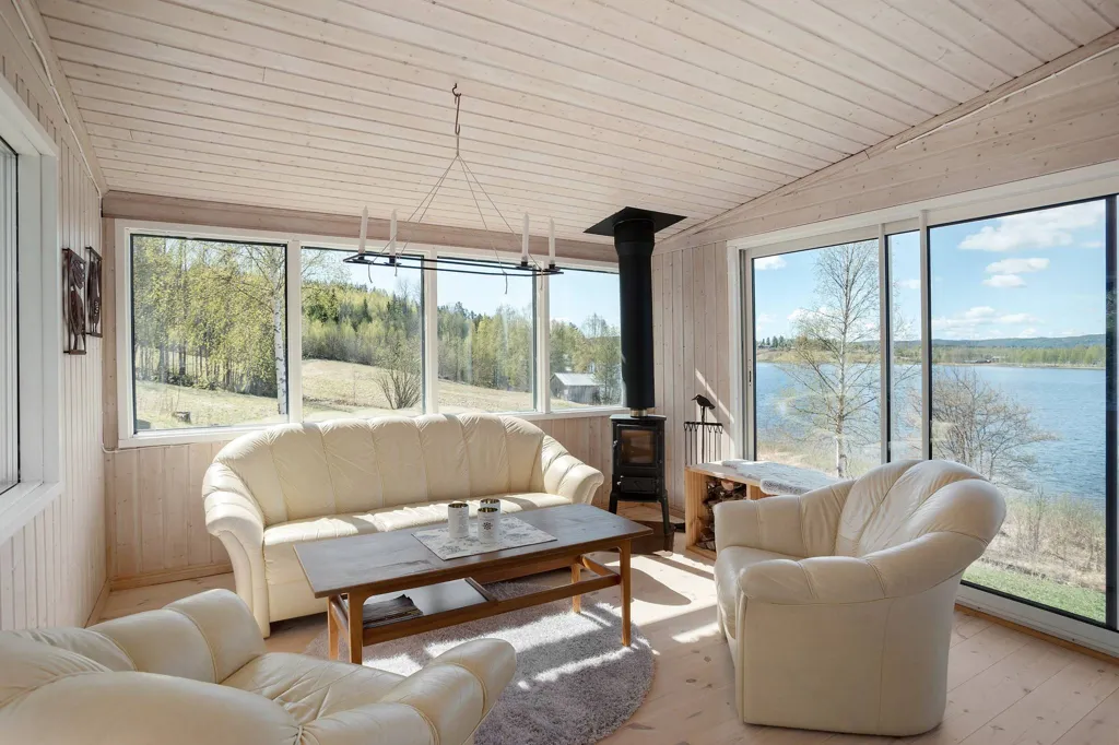 Séjour - Villa with Water View in Näset