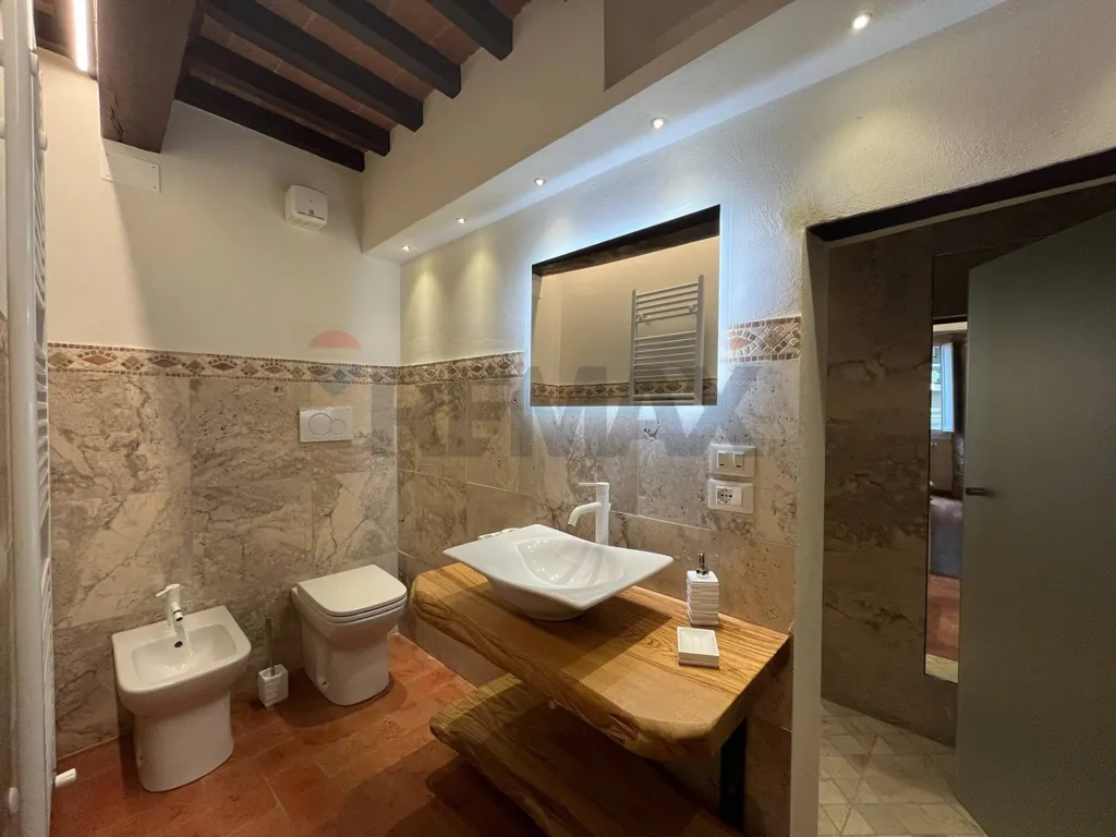Bagni - Restored Apartment with Ancient Well in Cortona