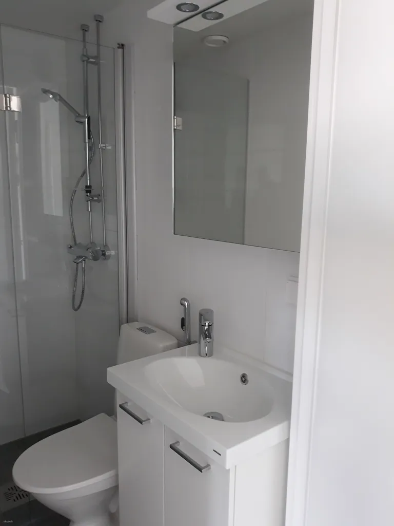 Bagni - Apartment with Balcony in Tikkurila, Vantaa