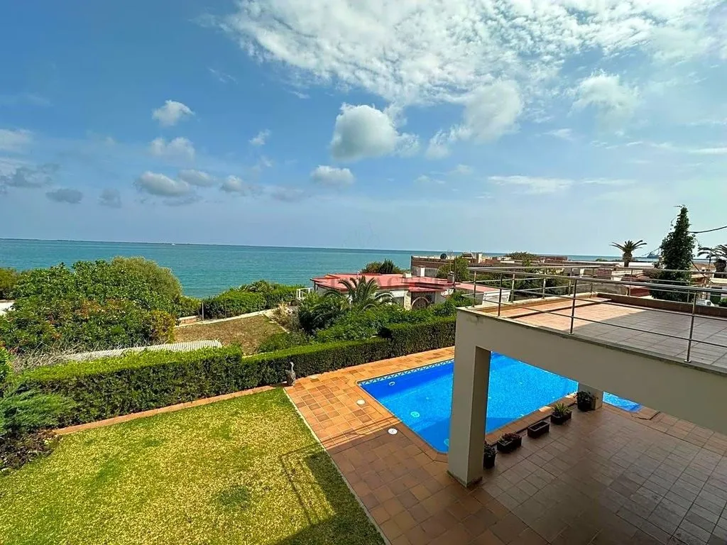 Piscine - Luxury Villa with Sea View in Alcanar