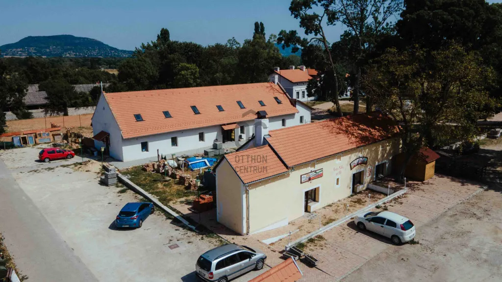 Vista aerea - Restaurant with Accommodation in Nemesvita