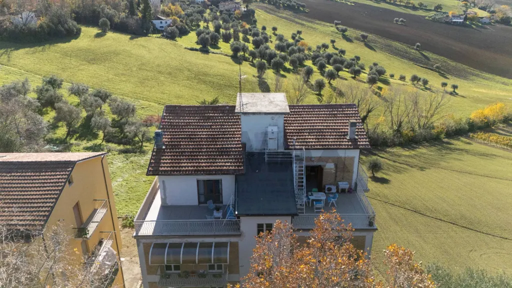 Õhuvaade - Penthouse with Panoramic Terraces near Ostra Centre