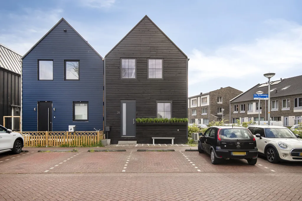 2 magamistoaga maja asukohas Almere
