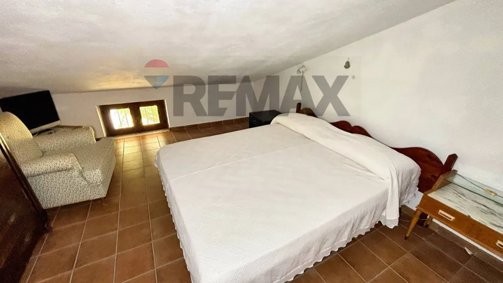Magamistoad - Villa with Olive Grove in Alimena