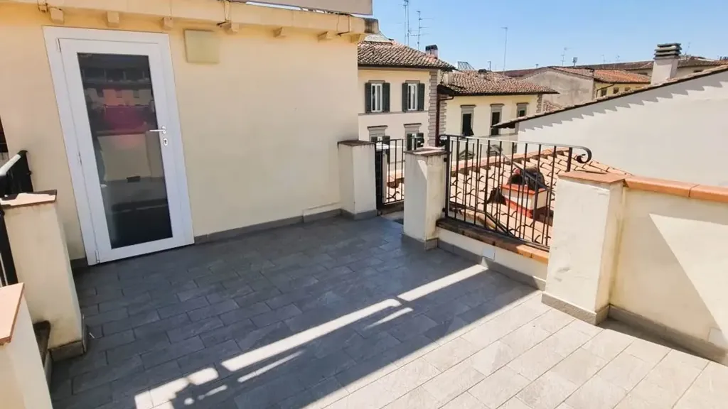 Terrazza - Rustic-Style Apartment with Balcony in Florence