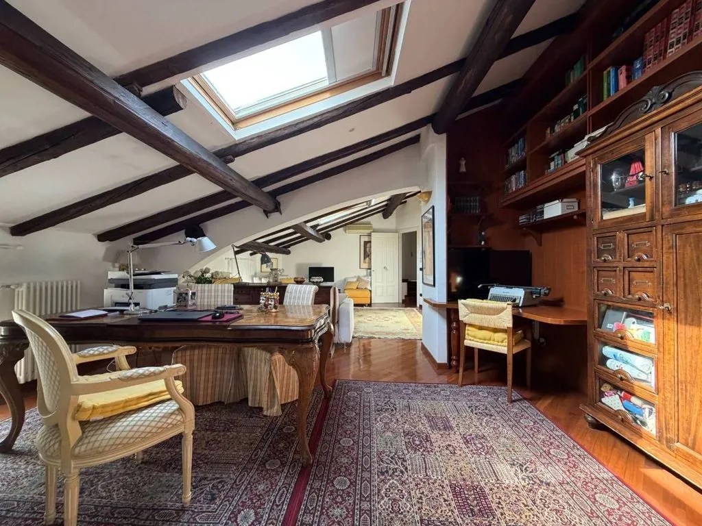 Studio - Luxury Mansarded Apartment in Bologna