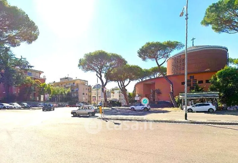 Luxury Apartment with Balcony in Vigna Clara, Rome