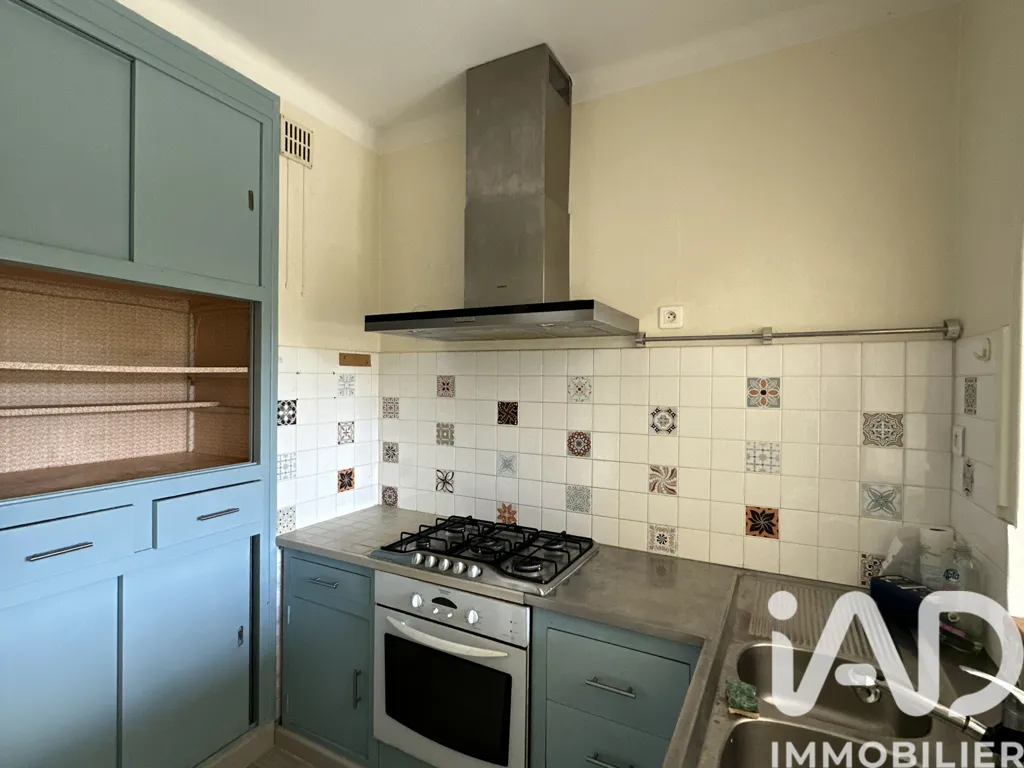 Cuisine - Maison avec Vue Dominante sur Largentière