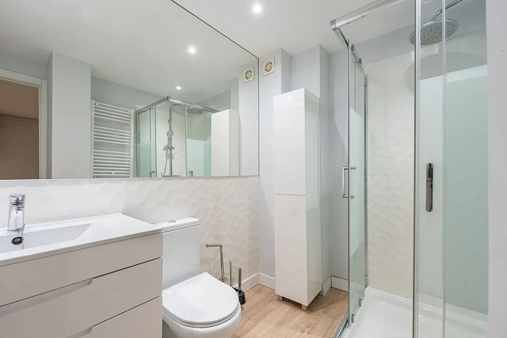 Bagni - Studio with Lift in Chamartín, Madrid