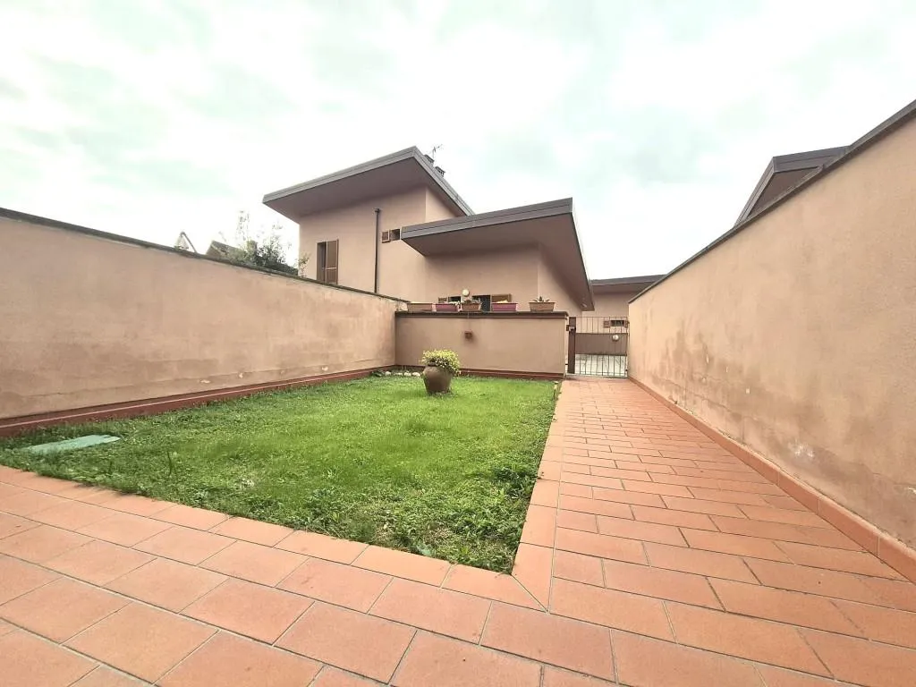 Giardino - Terraced House with Garden in Pelago