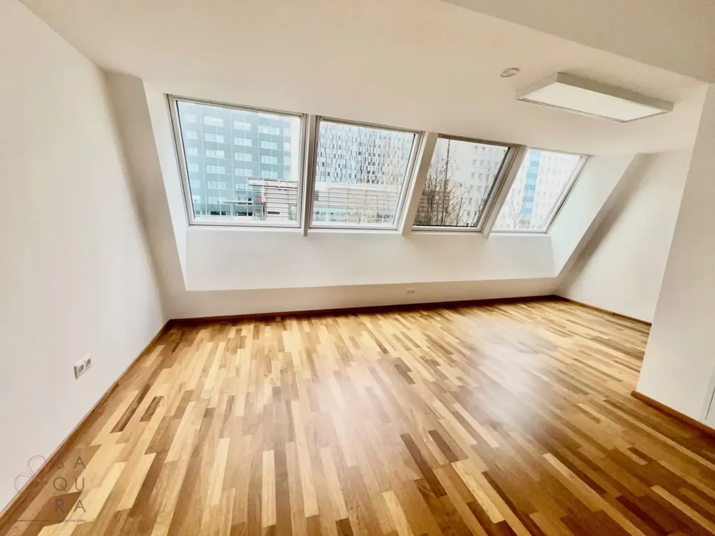 Toad - Penthouse Office with Panoramic Views in UNO-City