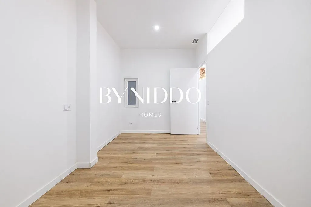 Esik - Apartment with Terrace in El Poble Sec